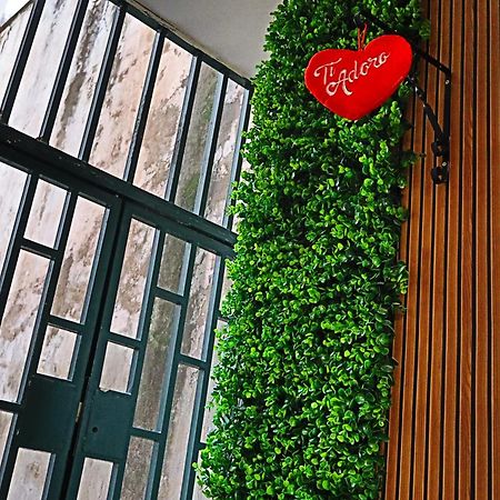 Hotel Nonna Peppa House Napoli Esterno foto
